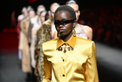 Показ коллекции Roberto Cavalli сезона осень-зима 2025/2026 на Неделе моды в Милане