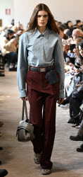 Показ коллекции Tod's сезона осень-зима 2025/2026 на Неделе моды в Милане