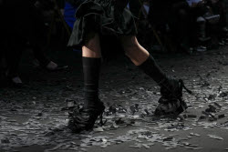 Показ коллекции Moschino сезона осень-зима 2025/2026 на Неделе моды в Милане