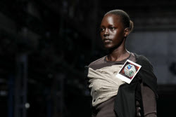 Показ коллекции Moschino сезона осень-зима 2025/2026 на Неделе моды в Милане