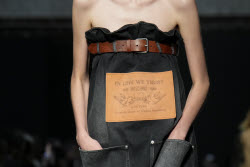 Показ коллекции Moschino сезона осень-зима 2025/2026 на Неделе моды в Милане