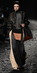 Показ коллекции Moschino сезона осень-зима 2025/2026 на Неделе моды в Милане