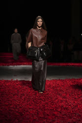 Показ коллекции Ferragamo сезона осень-зима 2025/2026 на Неделе моды в Милане