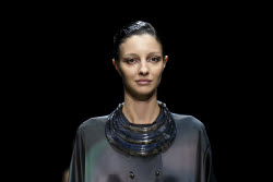 Показ коллекции Giorgio Armani сезона осень-зима 2025/2026 на Неделе моды в Милане