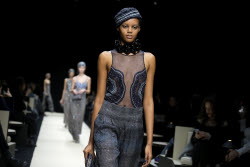 Показ коллекции Giorgio Armani сезона осень-зима 2025/2026 на Неделе моды в Милане