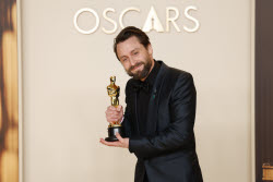Arrivals - 97th Academy Awards