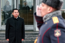 Myanmar PM Min Aung Hlaing visits Russia