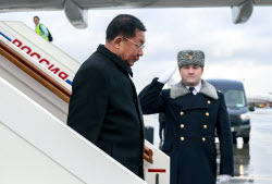 Myanmar PM Min Aung Hlaing visits Russia