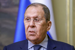 Foreign ministers of Russia and Zimbabwe meet for talks