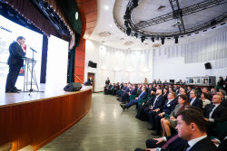 President Putin visits Unified Support Centre for participants in Russia's special military operation