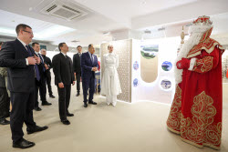 President Putin visits Unified Support Centre for participants in Russia's special military operation