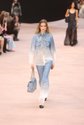 PFW Chanel Runway