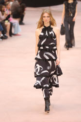 PFW Chanel Runway
