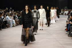 Chanel - Runway - Paris Women's Fashion Week F/W 2025/26