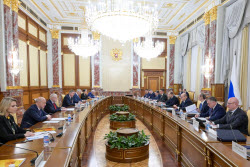 Встреча премьер-министра РФ Мишустина с депутатами фракции партии "Справедливая Россия – За правду" в Госдуме РФ