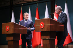 Poland's Prime Mnister Tusk visits Turkey