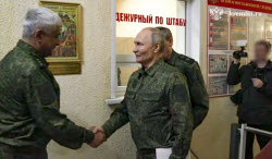 Президент РФ Путин в пункте управления Курской группировки 