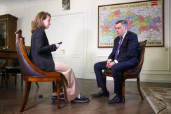 Интервью врио губернатора Курской области Хинштейна агентству ТАСС