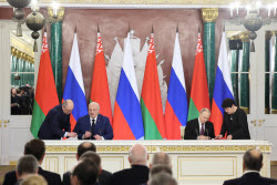 Встреча президента РФ Путина и президента Белоруссии Лукашенко в Москве