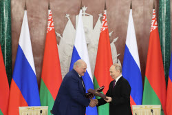 Встреча президента РФ Путина и президента Белоруссии Лукашенко в Москве