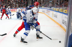 Kontinental Hockey League: CSKA Moscow vs Dynamo Moscow