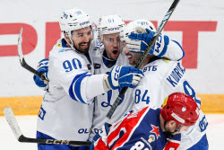 Kontinental Hockey League: CSKA Moscow vs Dynamo Moscow