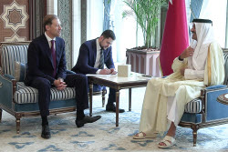 Russia's First Deputy PM Manturov meets with Amir of Qatar
