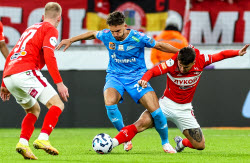 Russian Football Premier League: Spartak Moscow vs Zenit St Petersburg
