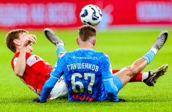 Russian Football Premier League: Spartak Moscow vs Zenit St Petersburg