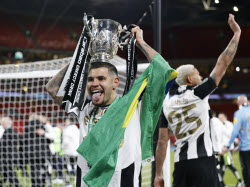 EFL Cup Final - Liverpool vs Newcastle United