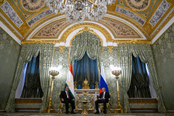 Tajikistan's President Rahmon on official visit to Russia