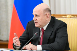 Russian PM Mishustin meets with members of Russian Communist Party's faction in State Duma