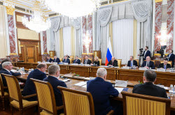 Russian PM Mishustin meets with members of Russian Communist Party's faction in State Duma