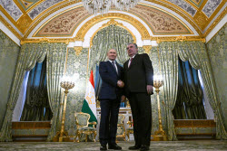 Tajikistan's President Rahmon on official visit to Russia