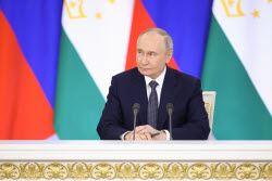 Tajikistan's President Rahmon on official visit to Russia