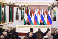 Tajikistan's President Rahmon on official visit to Russia