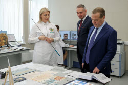 Посещение зампредом Совбеза РФ Медведевым РФЦСЭ имени профессора А.Р. Шляхова