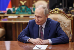 Russian President Putin meets with former Zaporozhye Region government chair Gekht