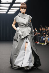 YOU JI YOUNG Aut/Win 2025 Tokyo Runway