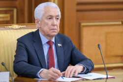 Встреча премьер-министра РФ Мишустина с депутатами фракции "Единая Россия"