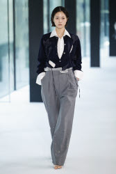 RIV NOBUHIKO Aut/Win 2025 Tokyo Runway