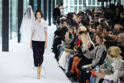 RIV NOBUHIKO Aut/Win 2025 Tokyo Runway