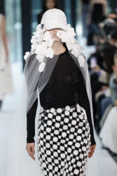 RIV NOBUHIKO Aut/Win 2025 Tokyo Runway