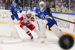 Kontinental Hockey League: Dynamo Moscow 1 - 4 Lokomotiv Yaroslavl