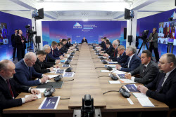 Рабочая поездка президента РФ Путина в Мурманскую область
