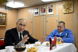 Рабочая поездка президента РФ Путина в Мурманскую область