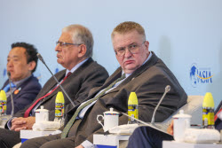 Рабочий визит вице-премьера РФ Оверчука в Китай