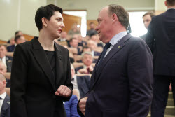 Представление врио губернатора Свердловской области Паслера