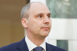 Представление врио губернатора Свердловской области Паслера