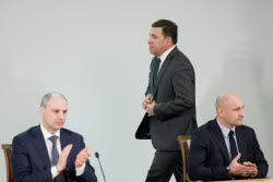Представление врио губернатора Свердловской области Паслера